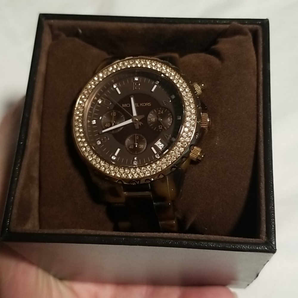 💕💕💕Michael Kors watch💕💕💕